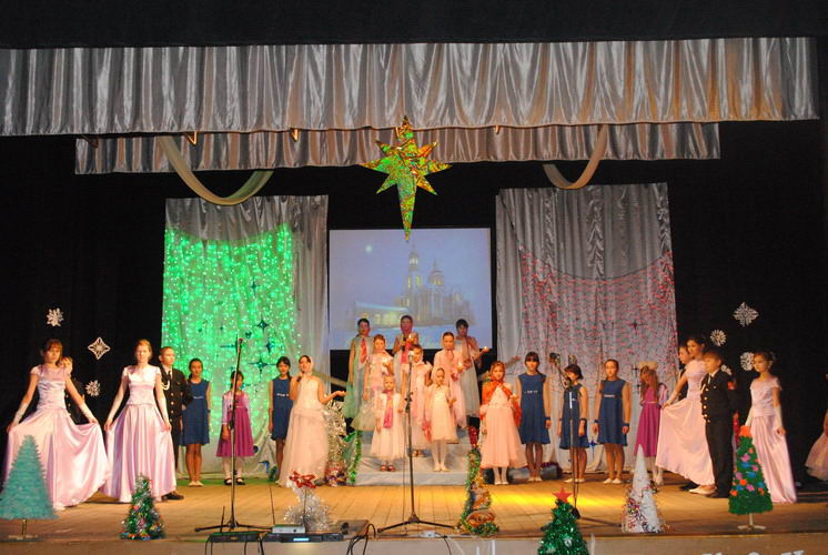 08:33 Шемуршинский район: фестиваль «Рождественская звезда» наполнил сердца людей теплотой, радостью и надеждой